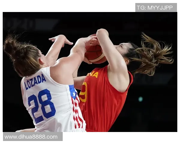 女篮赛事直播与C罗足球比赛视频精彩回顾与分析